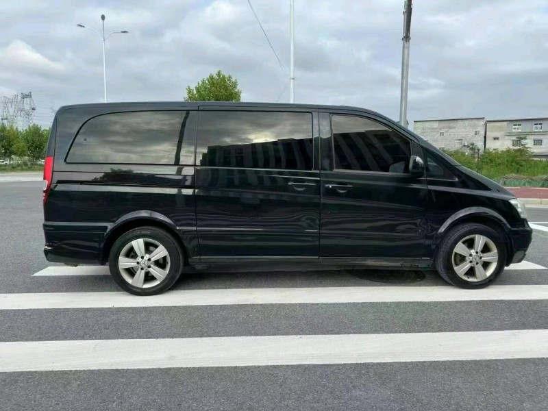 烟台14年奔驰唯雅诺6