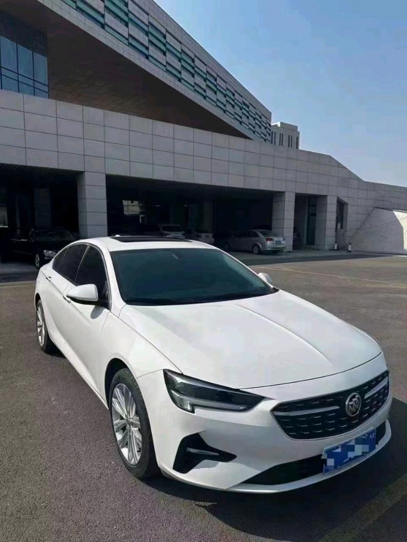 聊城22年别克君威3