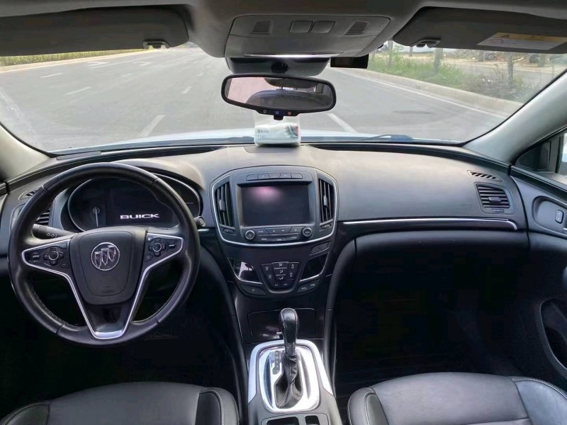 聊城15年别克君威6