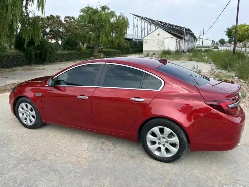 济宁14年别克君威7