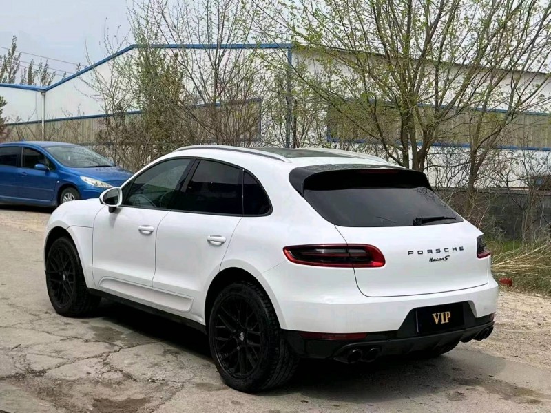 青岛18年保时捷Macan7