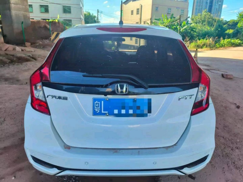 广州18年本田飞度9