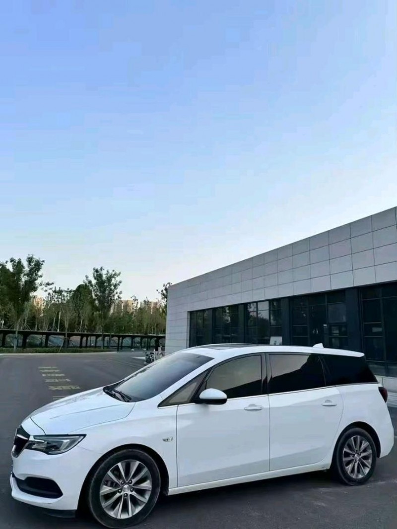 聊城20年别克GL63