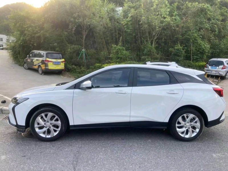 广州24年别克微蓝6