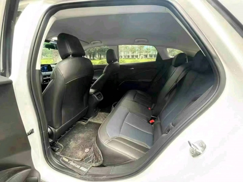 东莞23年别克微蓝5