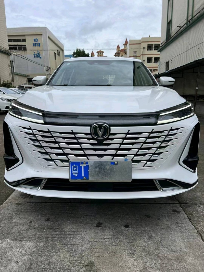 中山23年长安汽车CS751