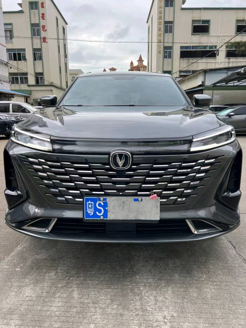 中山23年长安汽车CS751