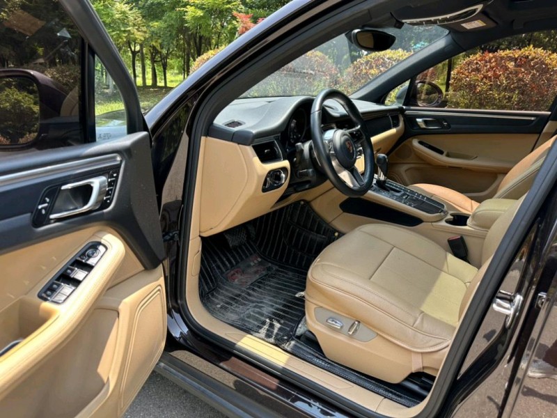 盐城18年保时捷Macan5