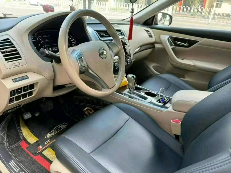 新余14年日產天籟7
