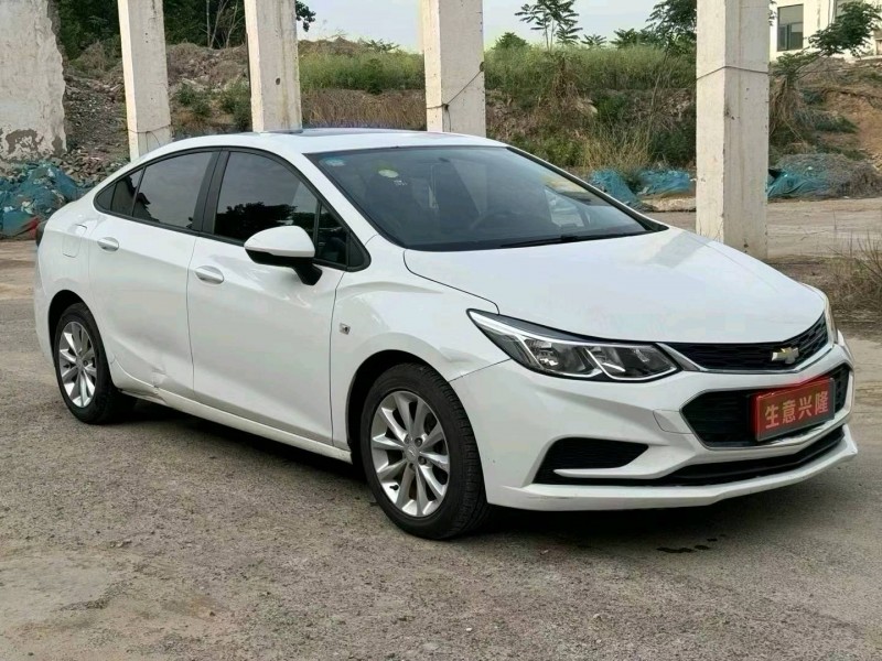 郑州17年雪佛兰科鲁兹2