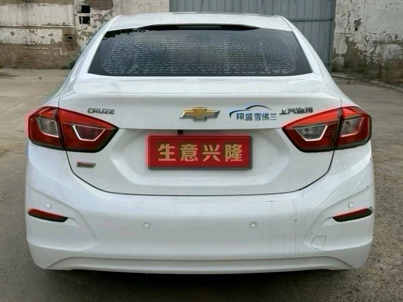 郑州17年雪佛兰科鲁兹5