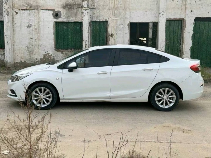 郑州17年雪佛兰科鲁兹6