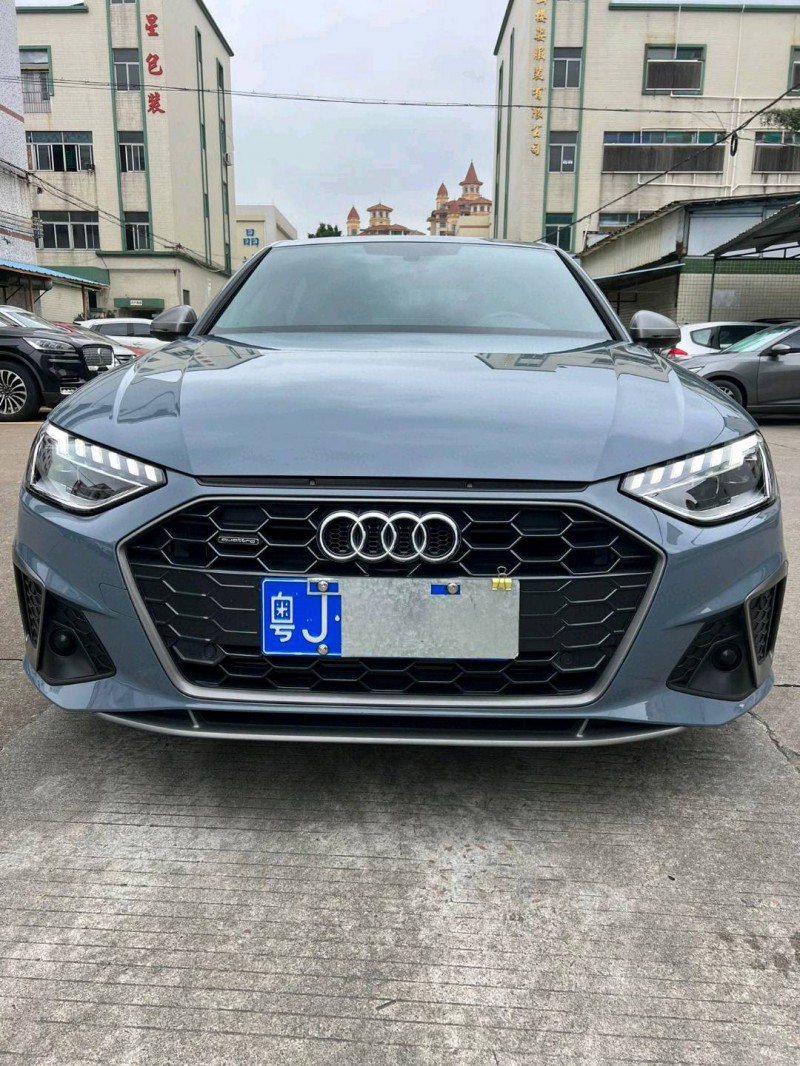 中山22年奥迪A4L1