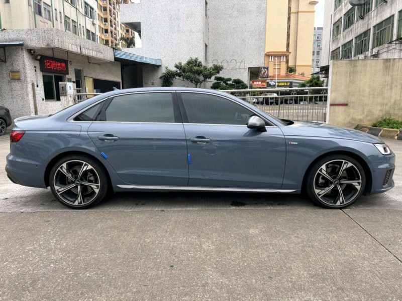 中山22年奥迪A4L2