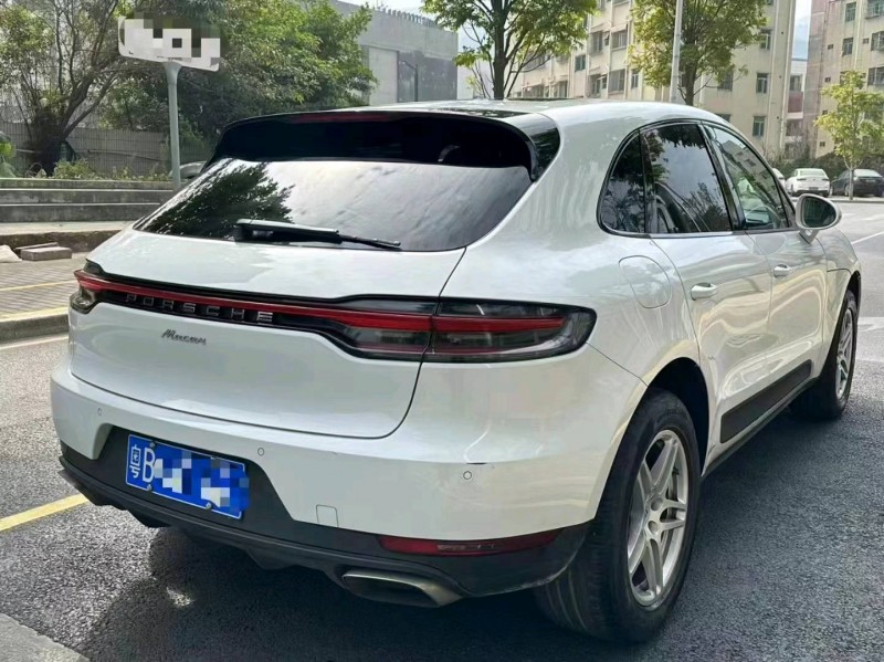 深圳20年保时捷Macan7