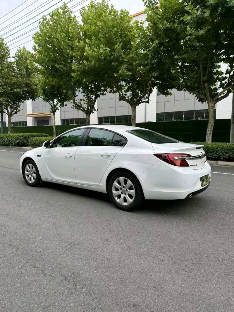 徐州17年别克君威4