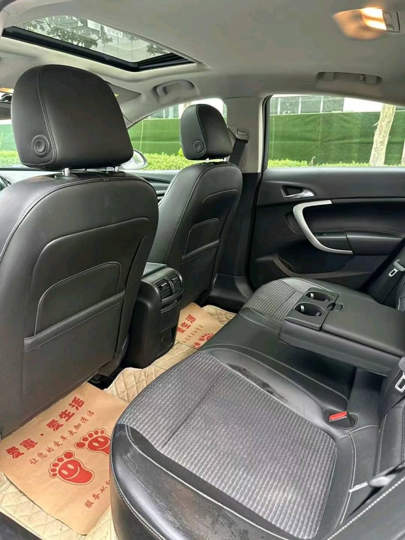 徐州17年别克君威6