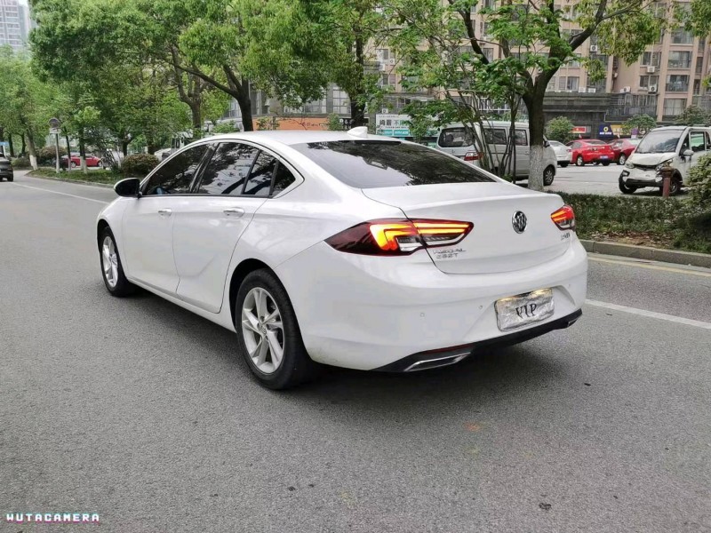 徐州20年别克君威7