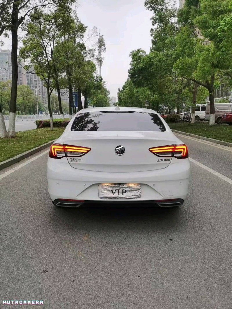 徐州20年别克君威9