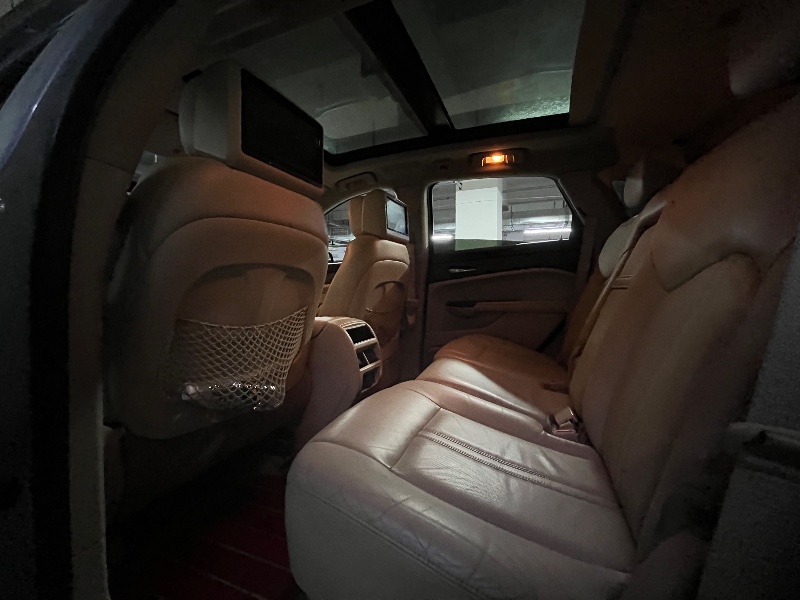 成都13年凯迪拉克SRX6