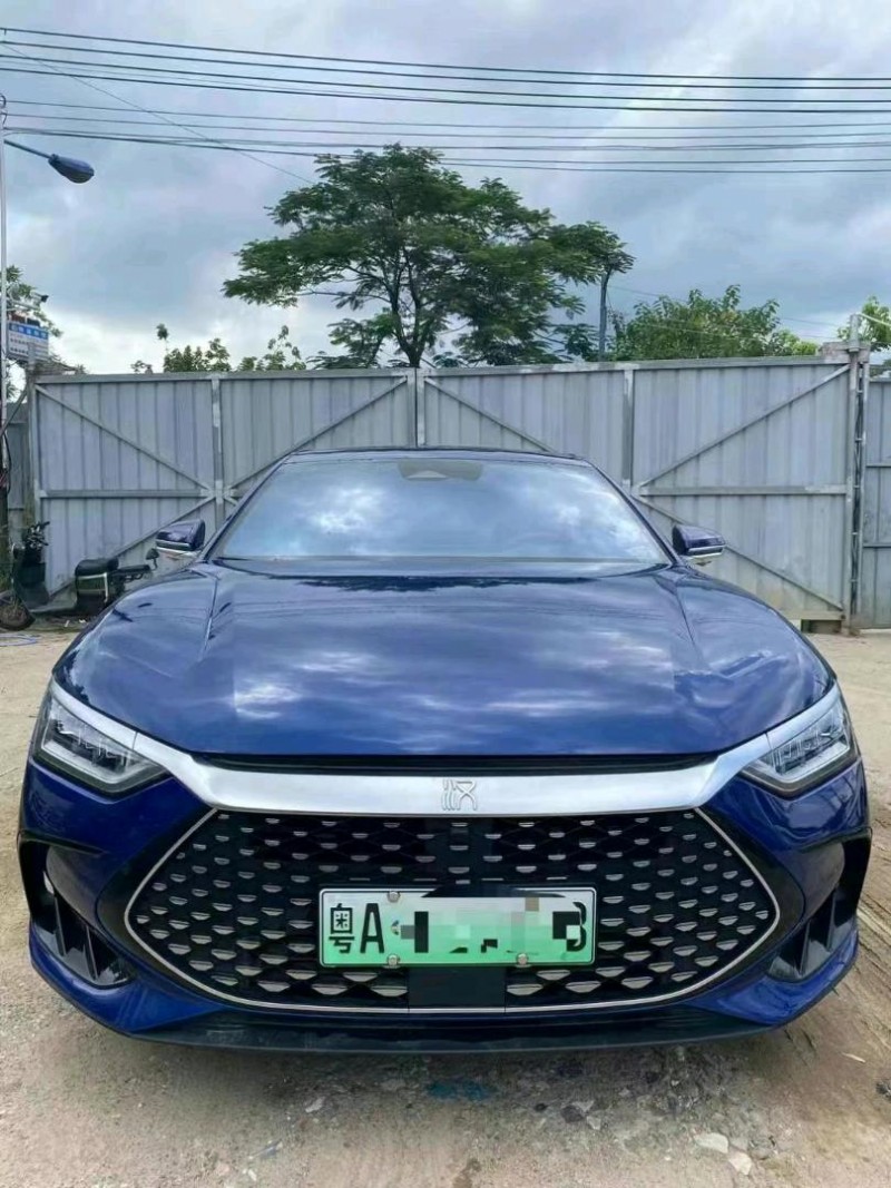 广州22年比亚迪汉1
