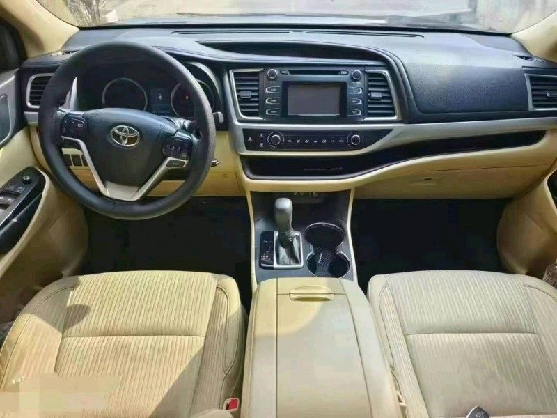 邢台19年丰田汉兰达6