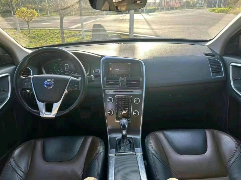 保定14年沃尔沃XC608