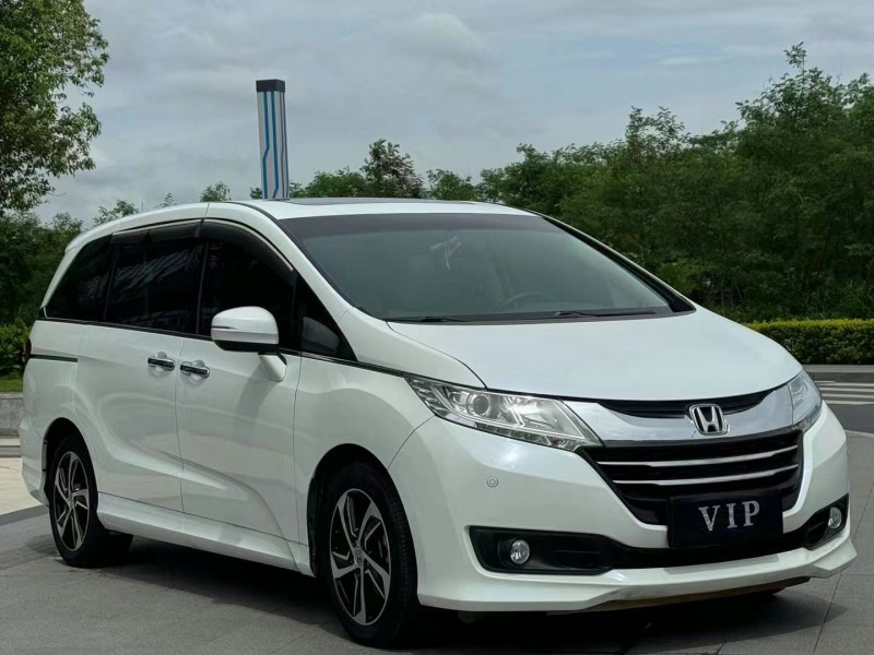 东莞17年本田奥德赛2