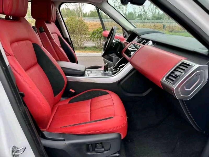 东营19年路虎揽胜8