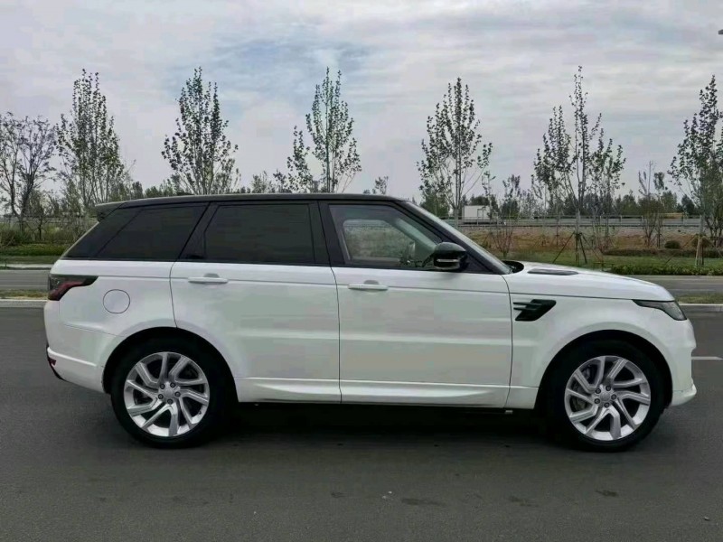 东营19年路虎揽胜9