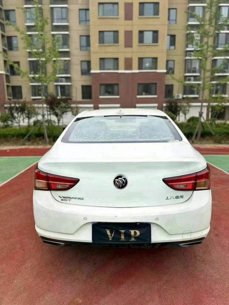 菏泽16年别克威朗9