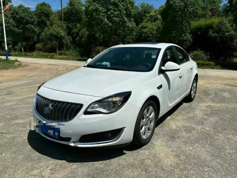 济宁17年别克君威2