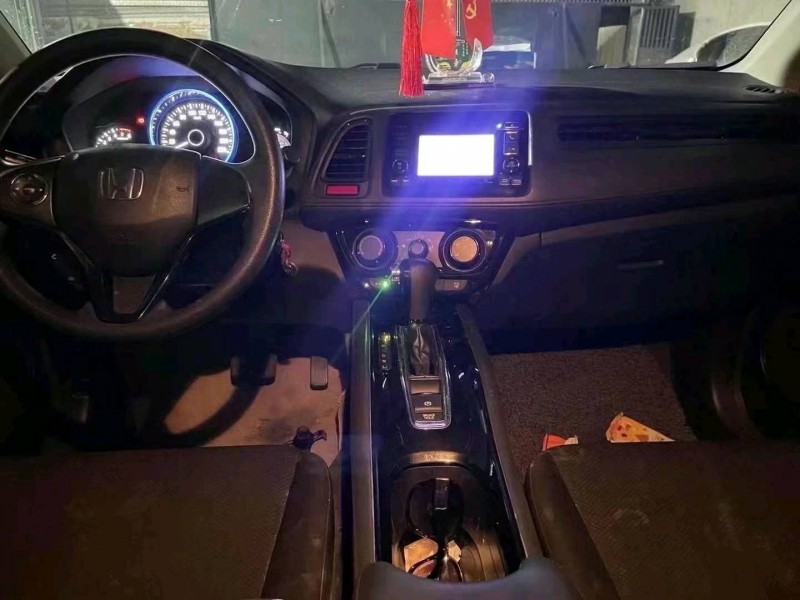 佛山18年本田缤智7