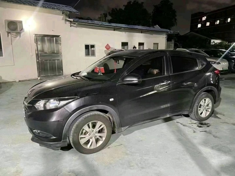 佛山18年本田缤智8