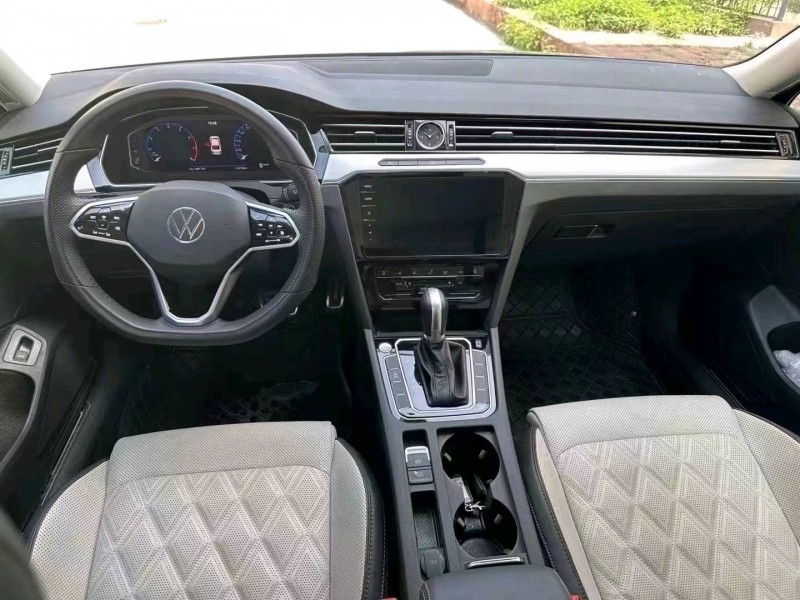 潍坊23年大众迈腾6