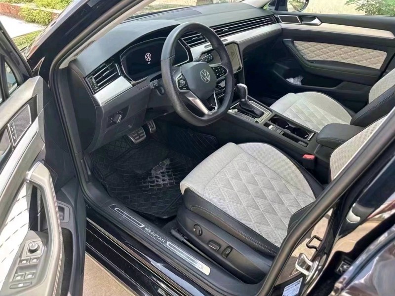 潍坊23年大众迈腾8