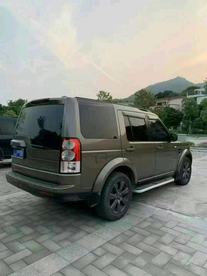 佛山14年路虎发现8