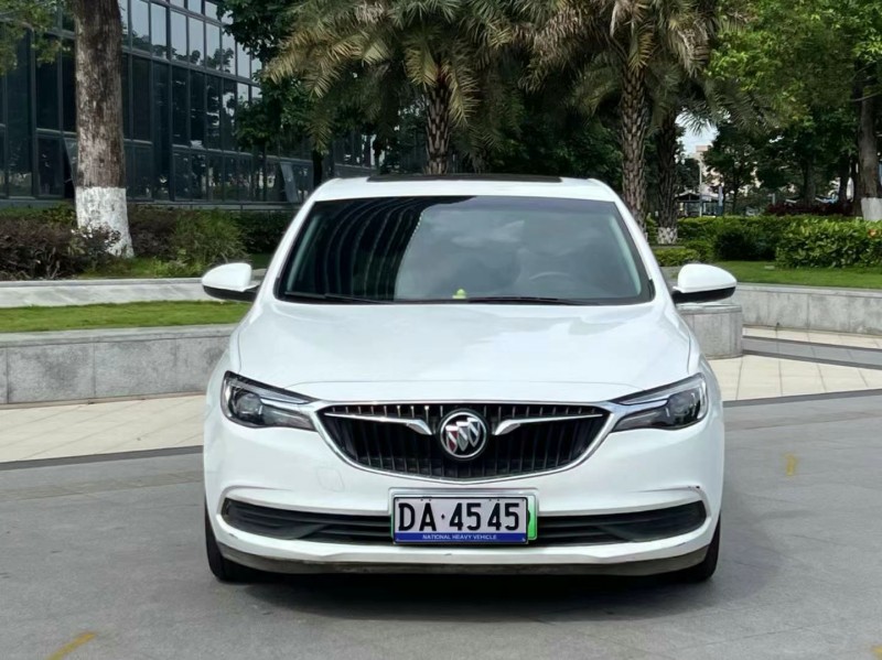 东莞21年别克英朗1