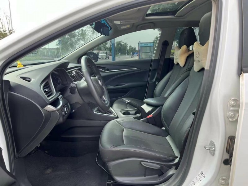 东莞21年别克英朗4