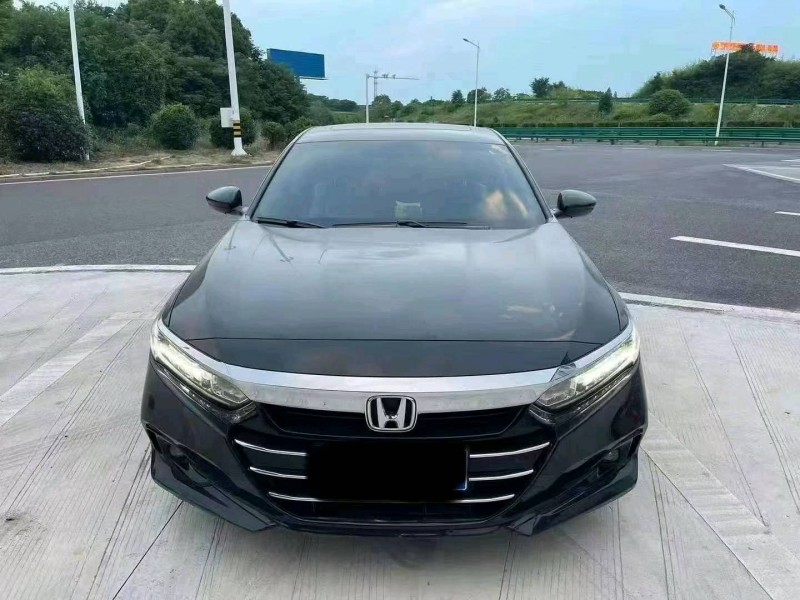 苏州21年本田雅阁1