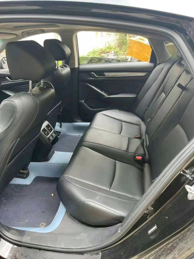 苏州21年本田雅阁2