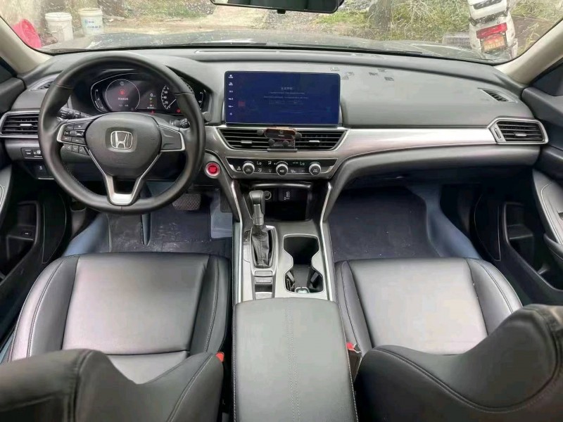 苏州21年本田雅阁3