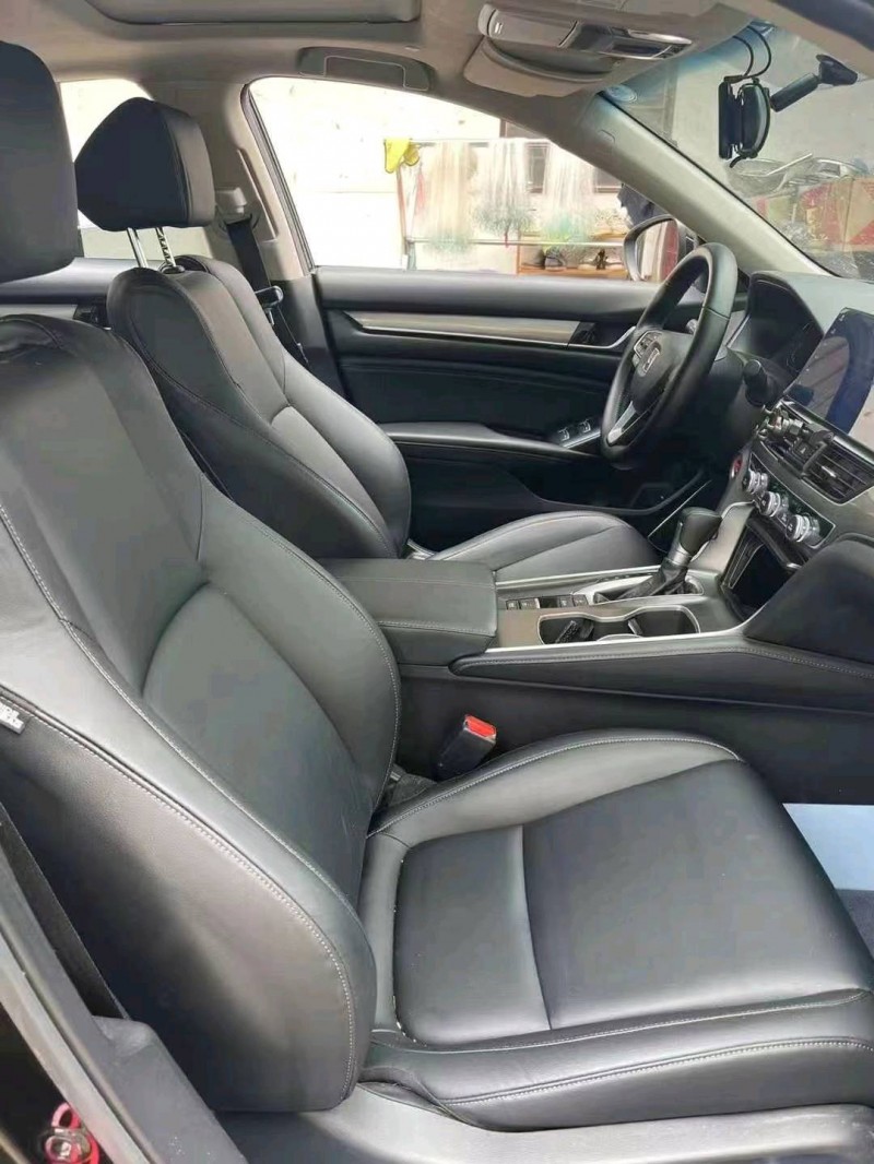 苏州21年本田雅阁4