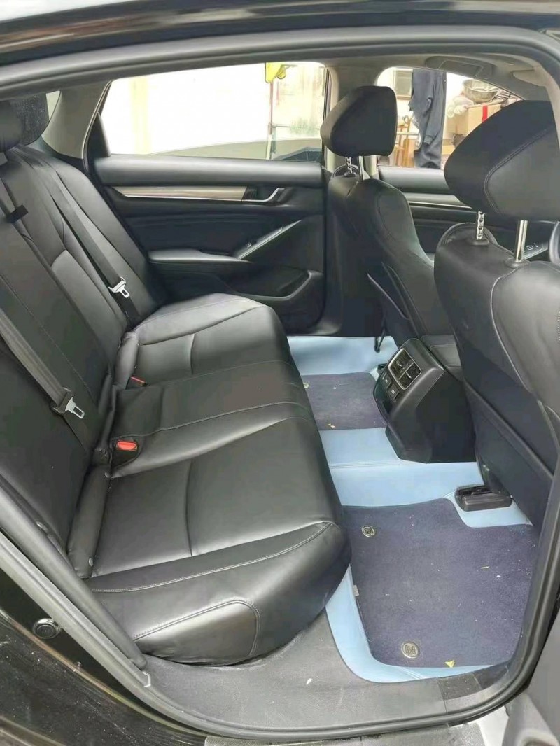 苏州21年本田雅阁9