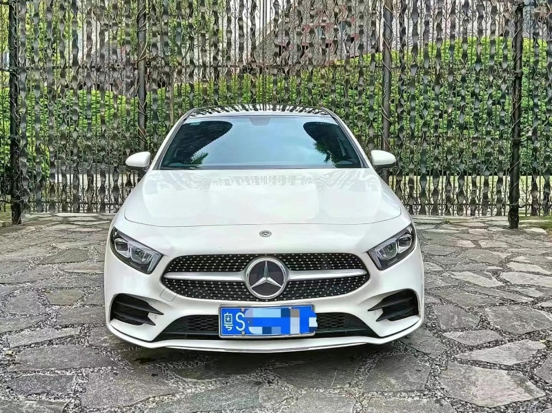 深圳21年奔驰A1