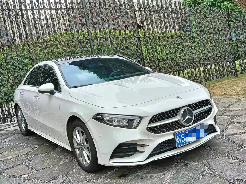 深圳21年奔驰A9