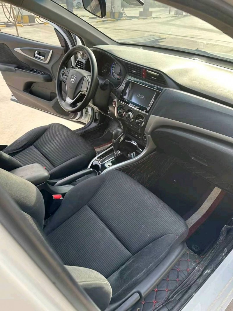 中山18年本田凌派9