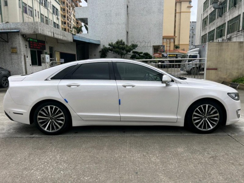 中山20年林肯MKC2