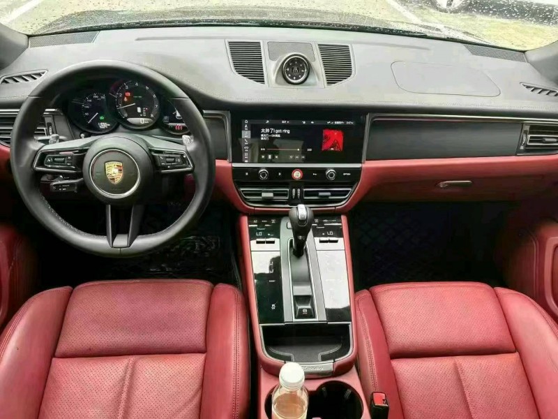 重庆22年保时捷Macan7