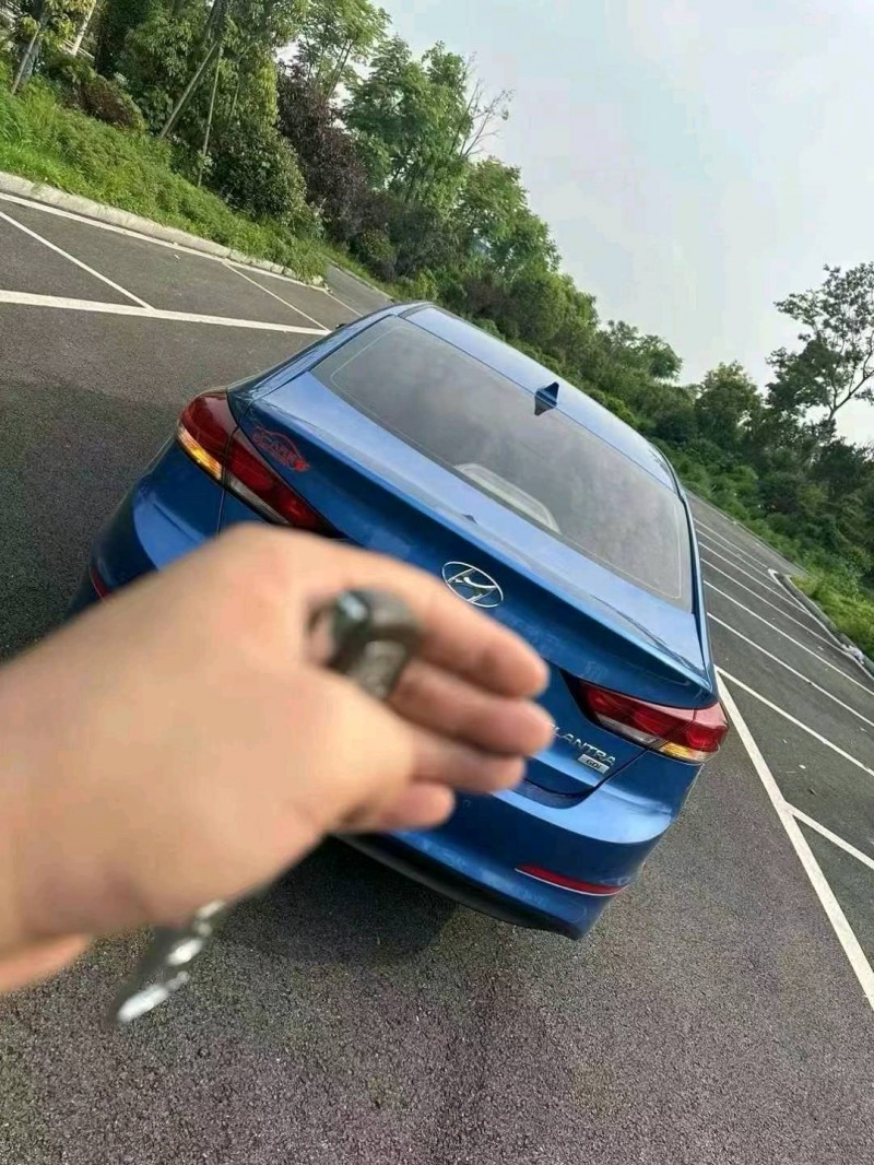 潍坊19年现代领动6